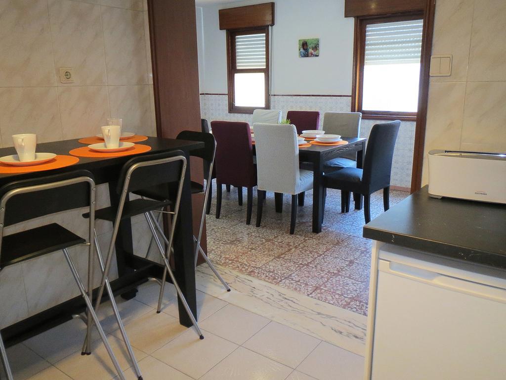 Porto 3 Bedroom Beach Apartment มาโตซีนโญส ภายนอก รูปภาพ